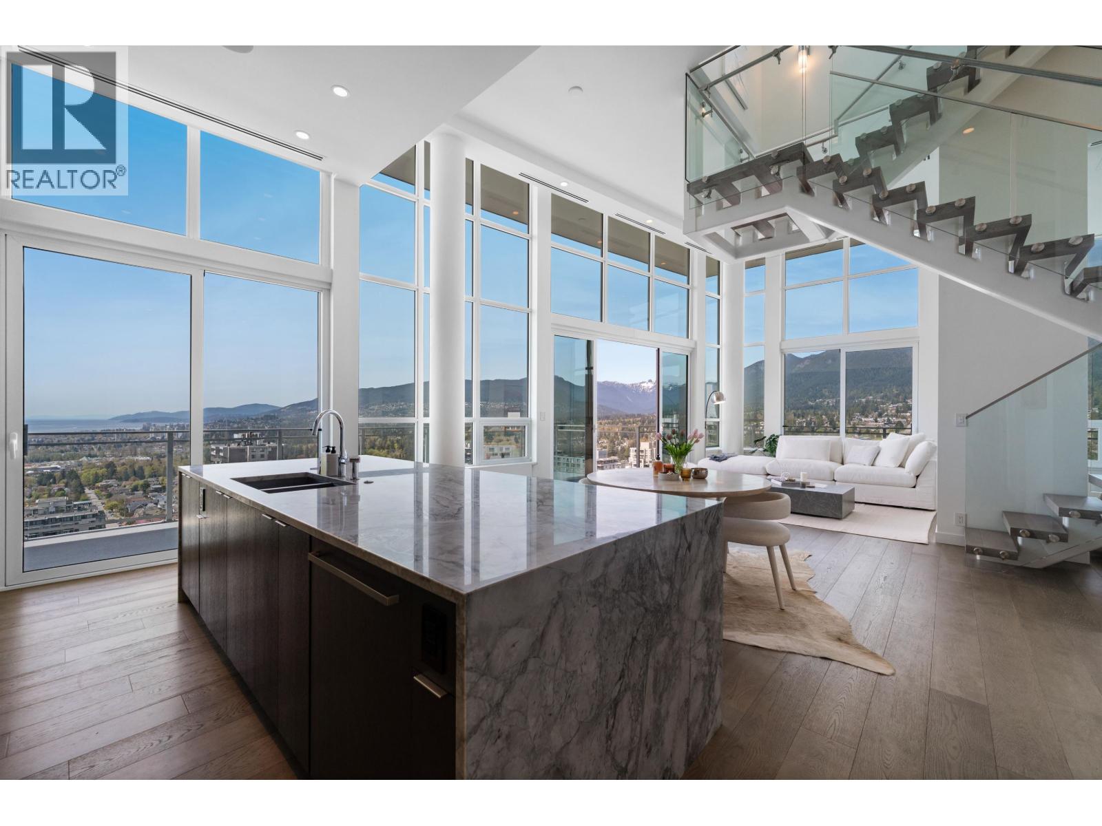 2403 125 E 14th Street, North Vancouver, British Columbia  V7L 0E6 - Photo 12 - R3116503