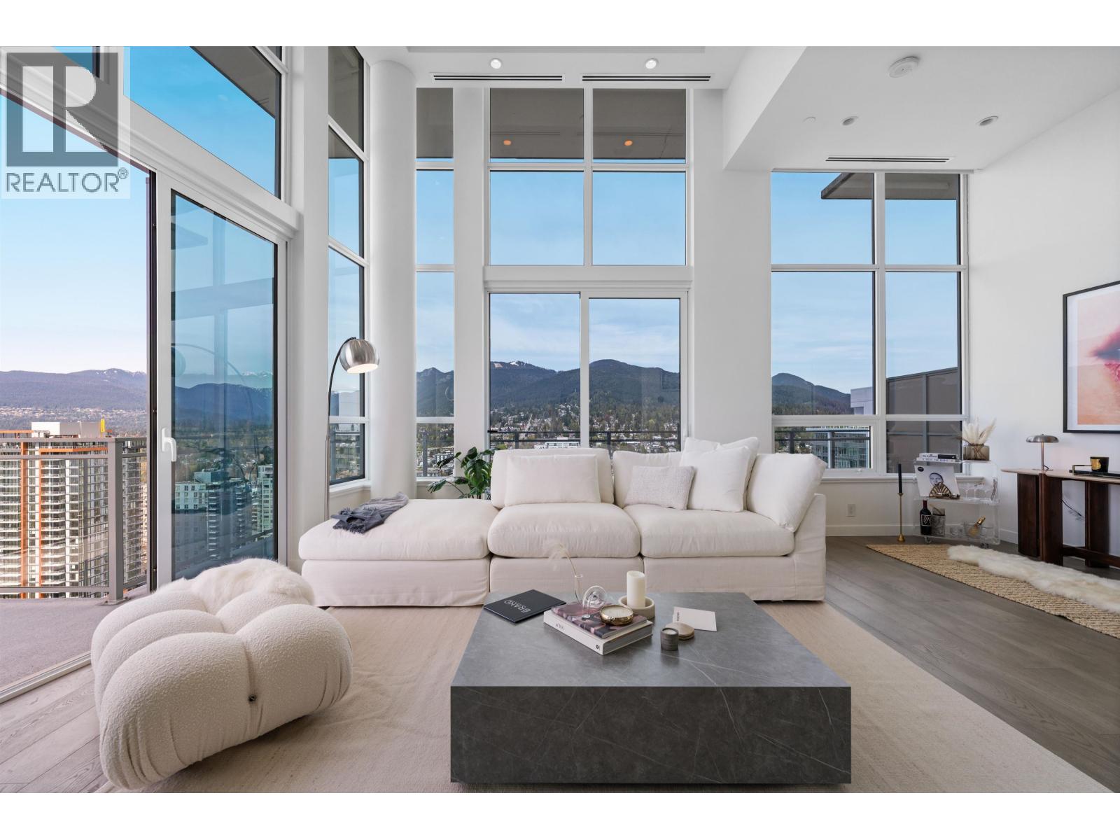 2403 125 E 14th Street, North Vancouver, British Columbia  V7L 0E6 - Photo 1 - R3116503