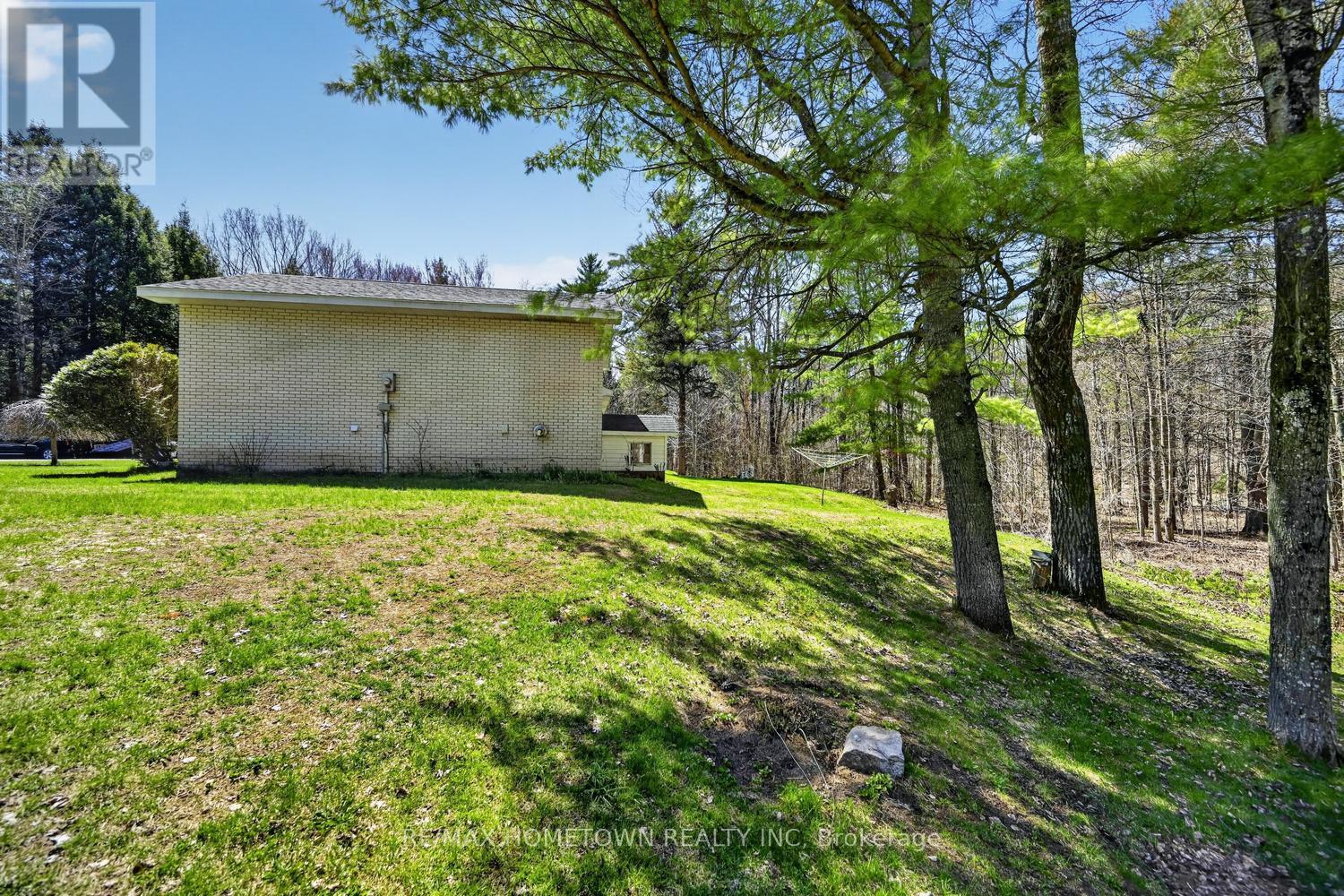 26 Hallecks Road W, Front Of Yonge, Ontario  K0E 1R0 - Photo 41 - X12969368