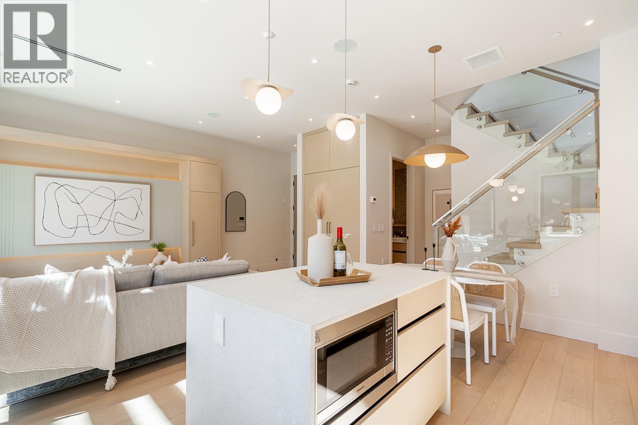 2 372 E 37 Avenue, Vancouver, British Columbia  V5W 1E7 - Photo 9 - R3116559