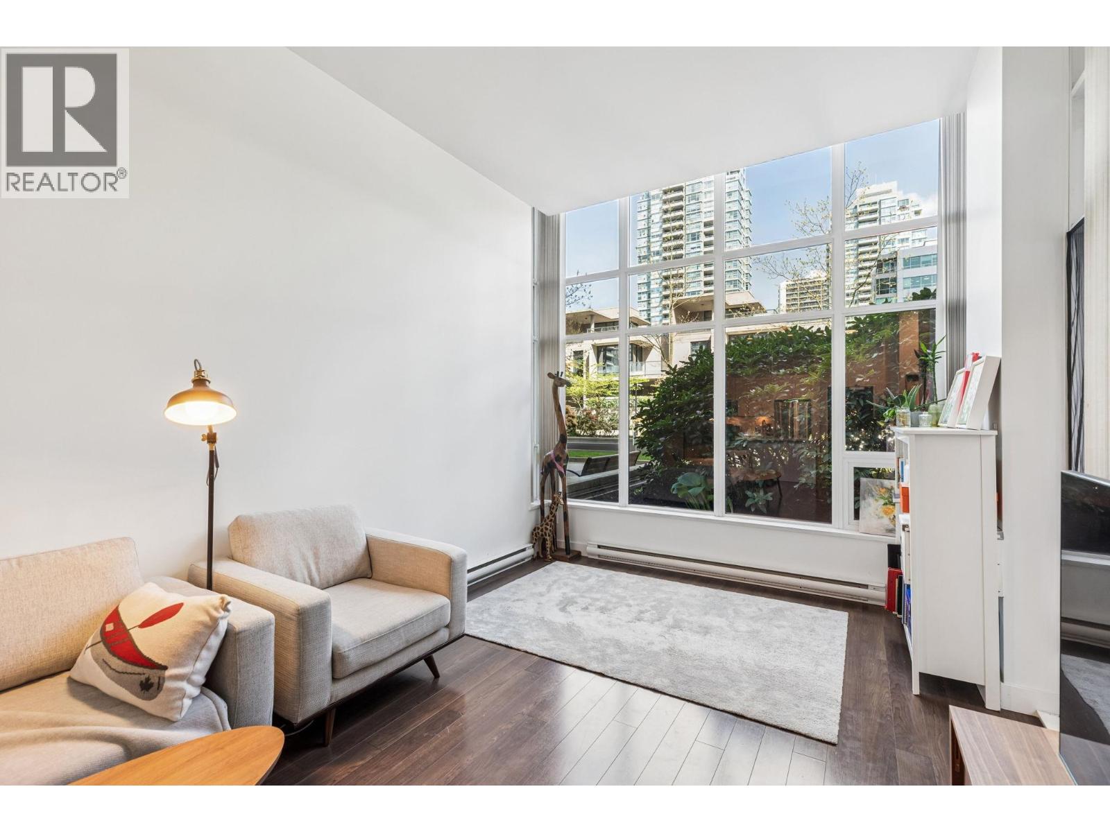 101 2077 Rosser Avenue, Burnaby, British Columbia  V5C 0E1 - Photo 5 - R3116560