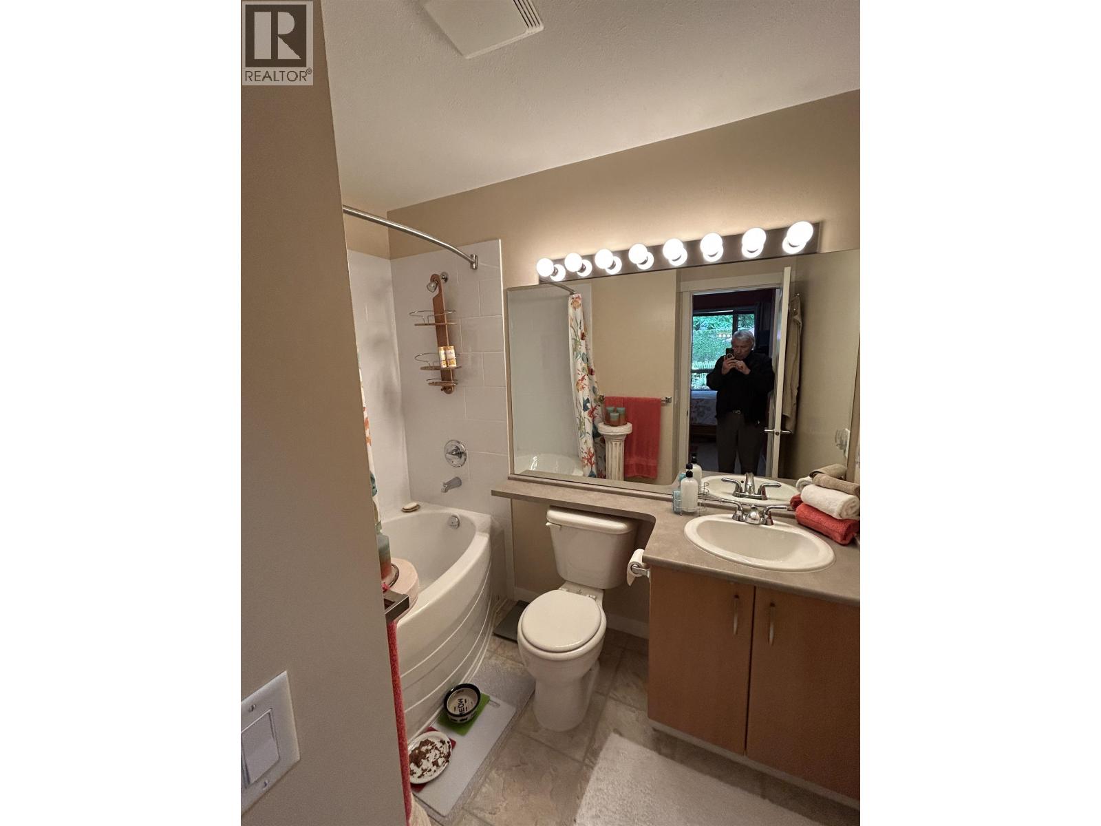 121 801 Klahanie Drive, Port Moody, British Columbia  V3H 5K4 - Photo 19 - R3116562