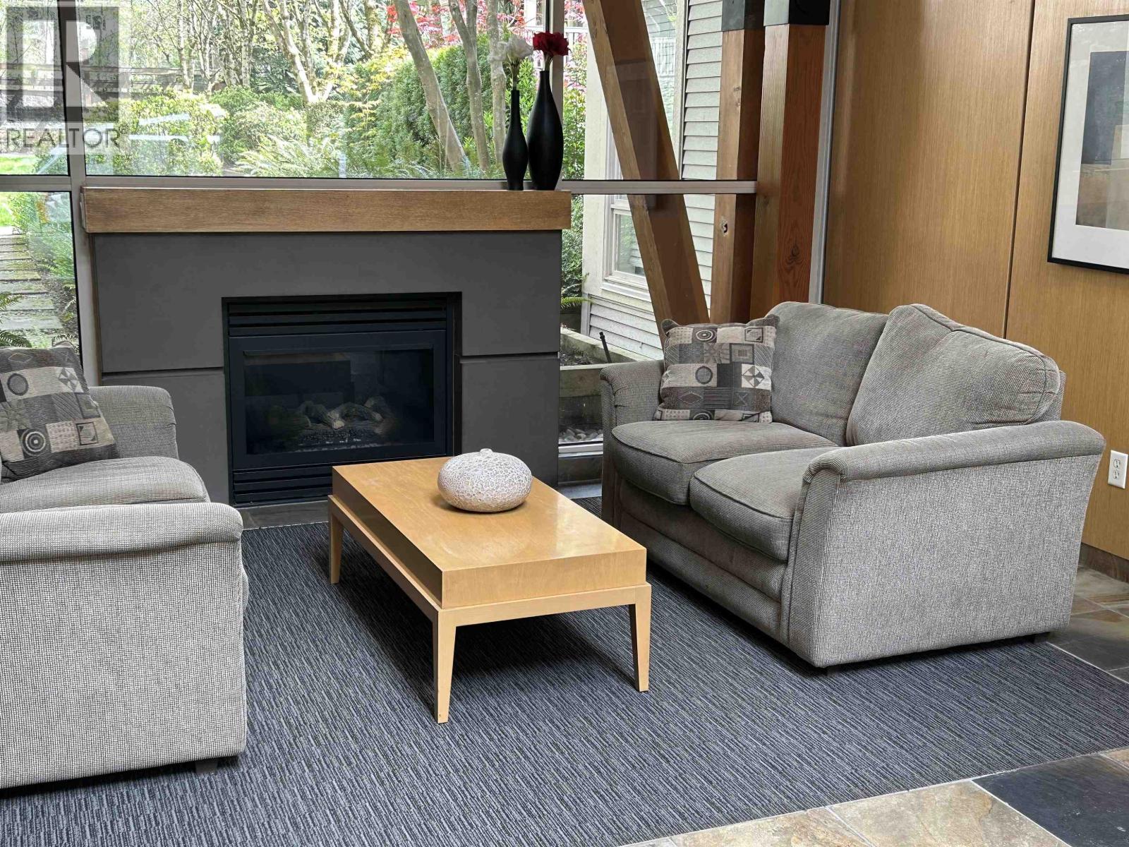 121 801 Klahanie Drive, Port Moody, British Columbia  V3H 5K4 - Photo 2 - R3116562