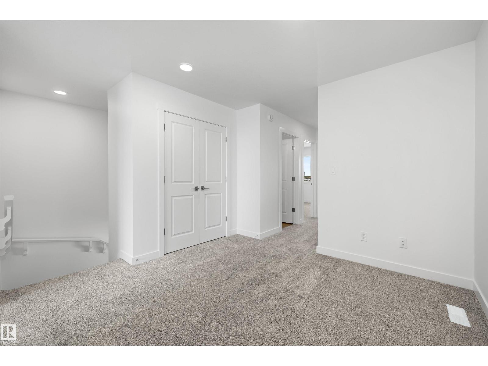 620 176 Av NE, Edmonton, Alberta  T5Y 4K3 - Photo 23 - E4473713