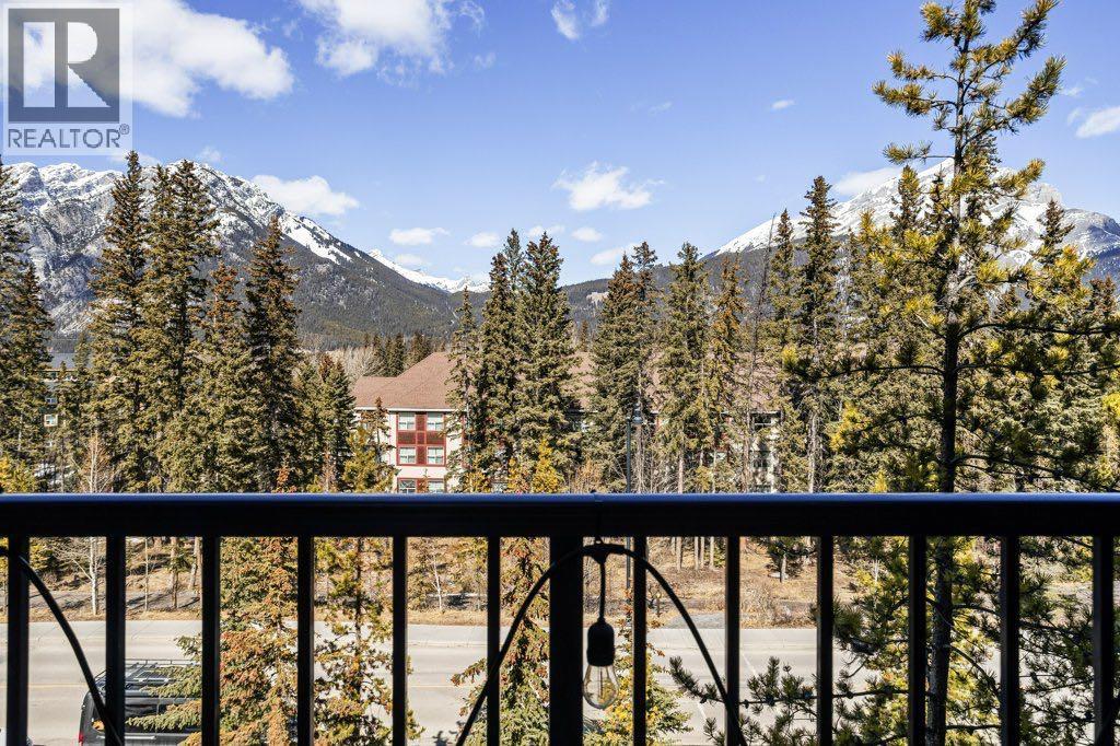 202, 113 Cave Avenue, Banff, Alberta  T1L 1B5 - Photo 30 - A2300240