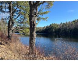 000 OPEONGO ROAD, Madawaska Valley, Ontario