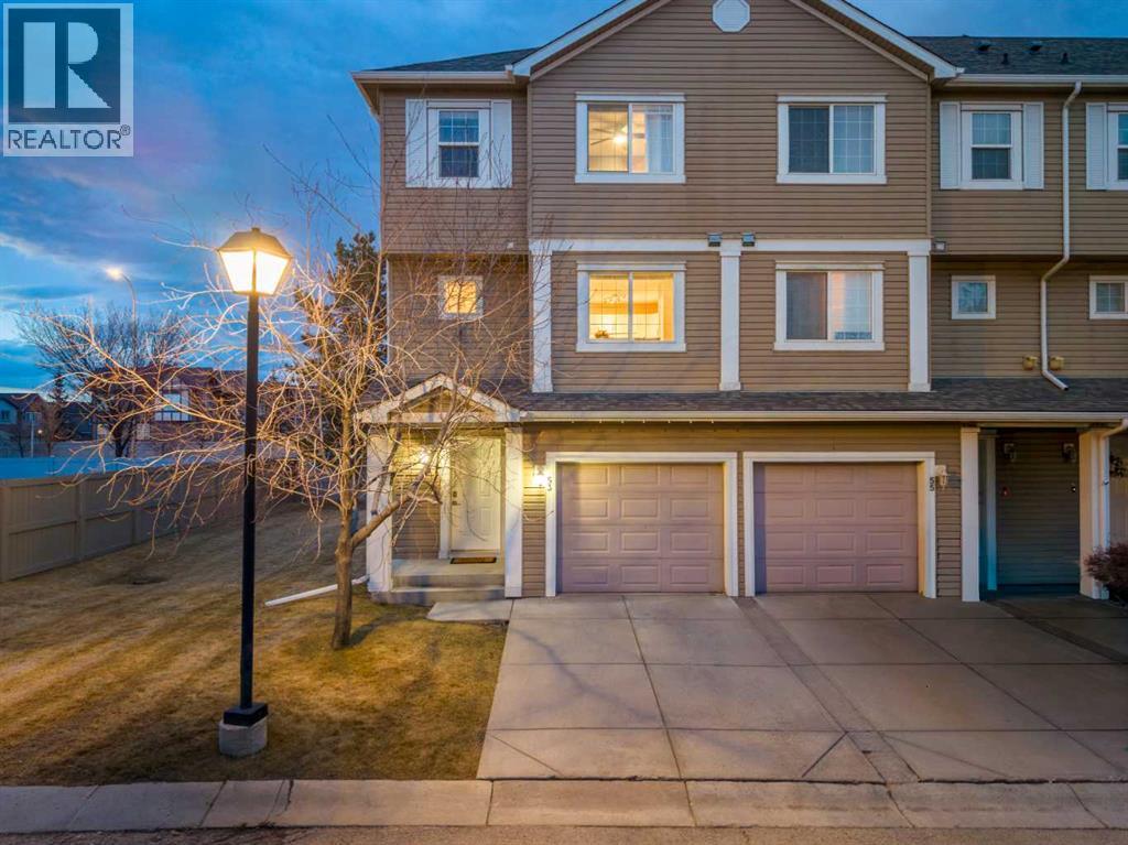 53 Copperfield Court Se, Calgary, Alberta  T2Z 4Z3 - Photo 2 - A2302343