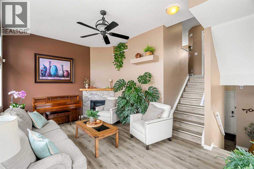 53 Copperfield Court Se, Calgary, Alberta  T2Z 4Z3 - Photo 6 - A2302343