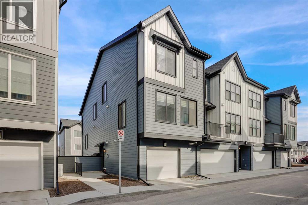 152, 380 Seton Villas SE, Calgary, Alberta