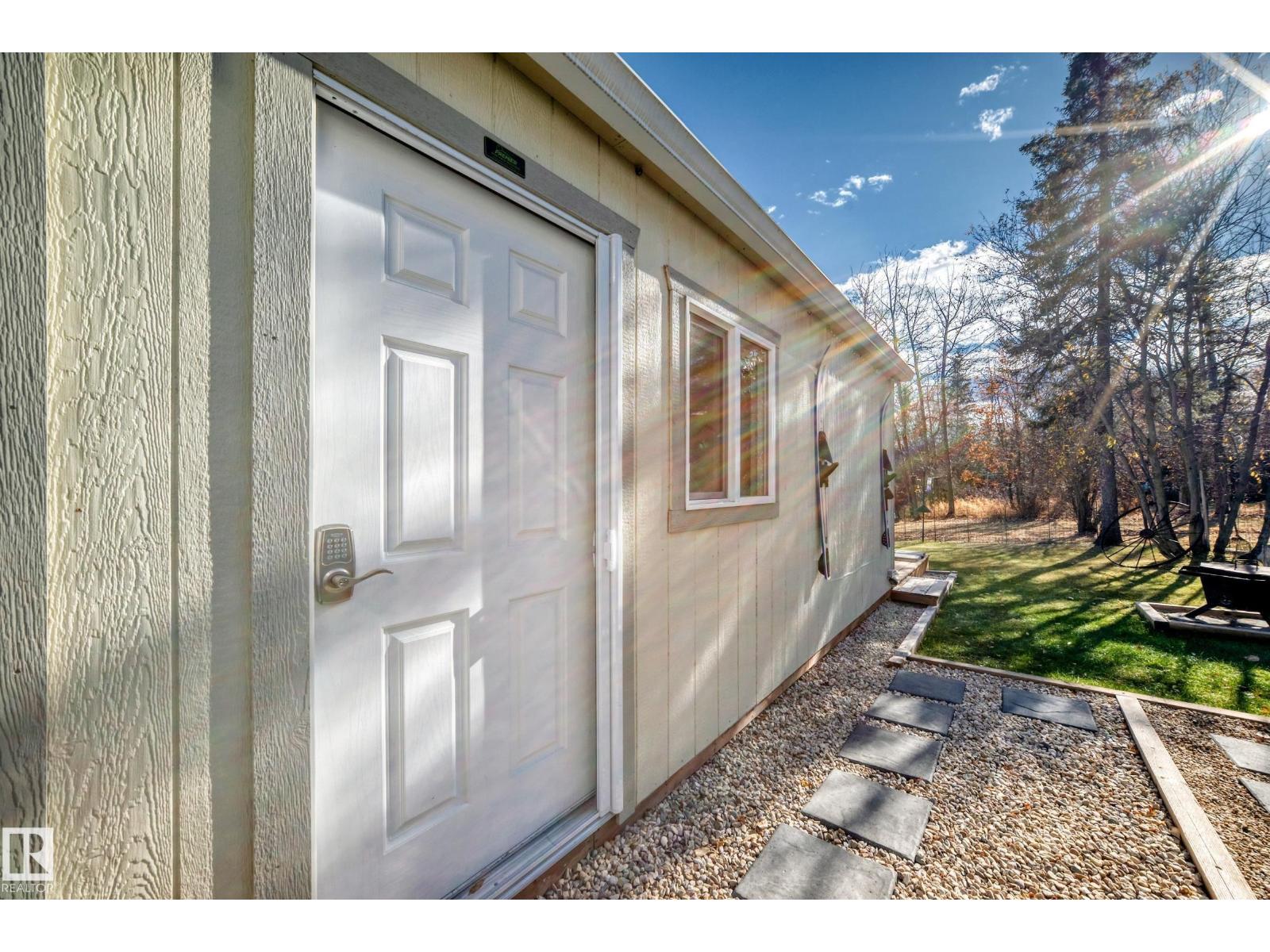 6108 Willow Wy, Rural Lac Ste. Anne County, Alberta  T0E 1V0 - Photo 34 - E4484428