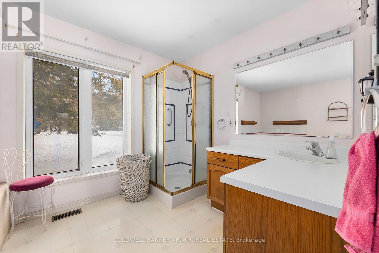 17 Stanley Road, Kawartha Lakes, Ontario  K0M 2T0 - Photo 17 - X12797010