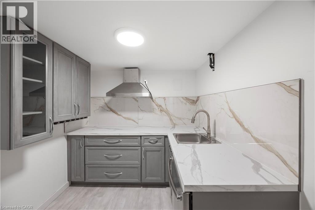 277 Blackacres Boulevard, London, Ontario  N6G 2H1 - Photo 37 - 40822859