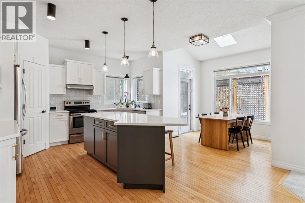 90 Tuscany Glen Place Nw, Calgary, Alberta  T3L 2Z4 - Photo 6 - A2304676