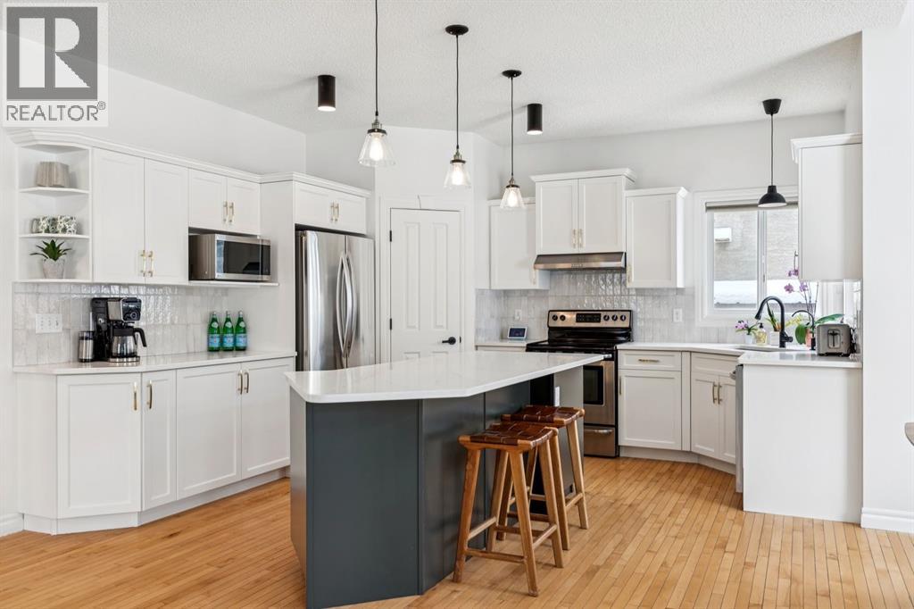 90 Tuscany Glen Place Nw, Calgary, Alberta  T3L 2Z4 - Photo 10 - A2304676