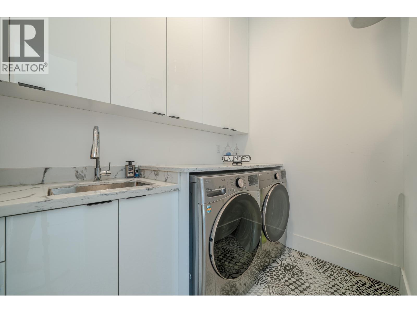 11500 Blundell Road, Richmond, British Columbia  V6Y 1L3 - Photo 29 - R3116413