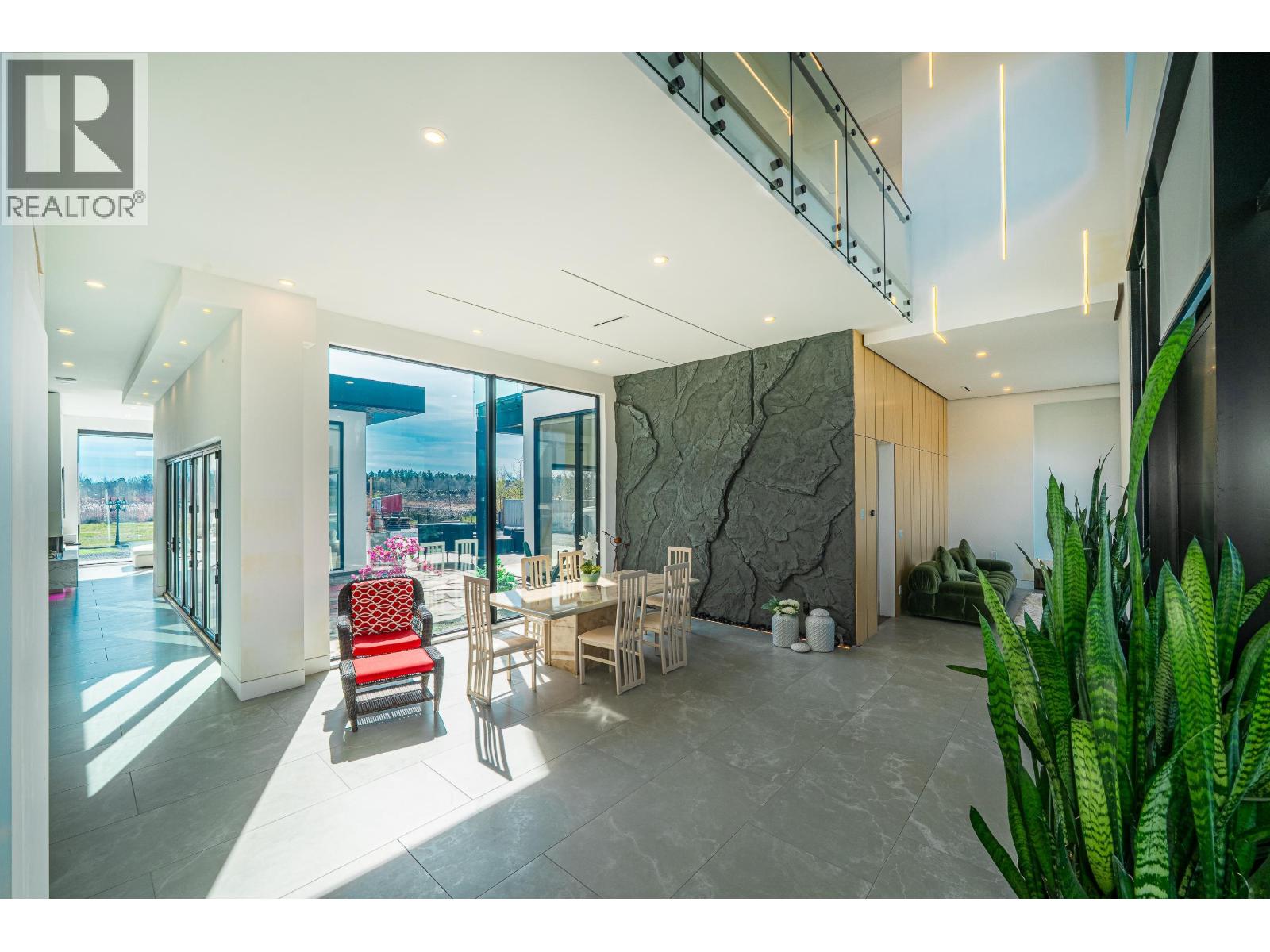 11500 Blundell Road, Richmond, British Columbia  V6Y 1L3 - Photo 5 - R3116413