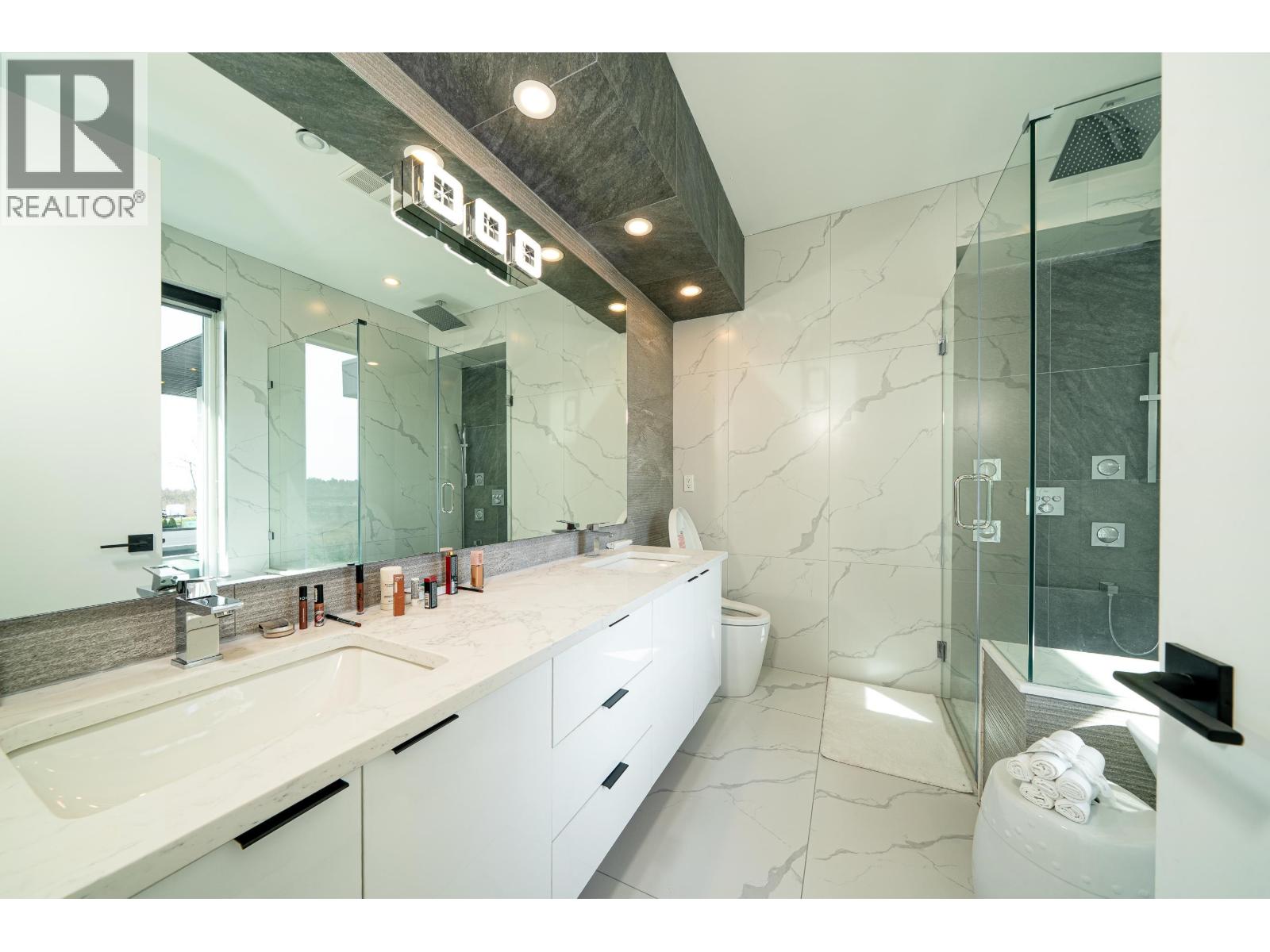 11500 Blundell Road, Richmond, British Columbia  V6Y 1L3 - Photo 19 - R3116413