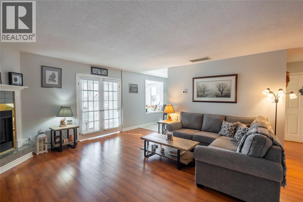 166 Beckwith Street Unit# 504, St Clair, Ontario  N0N 1G0 - Photo 3 - 26001727