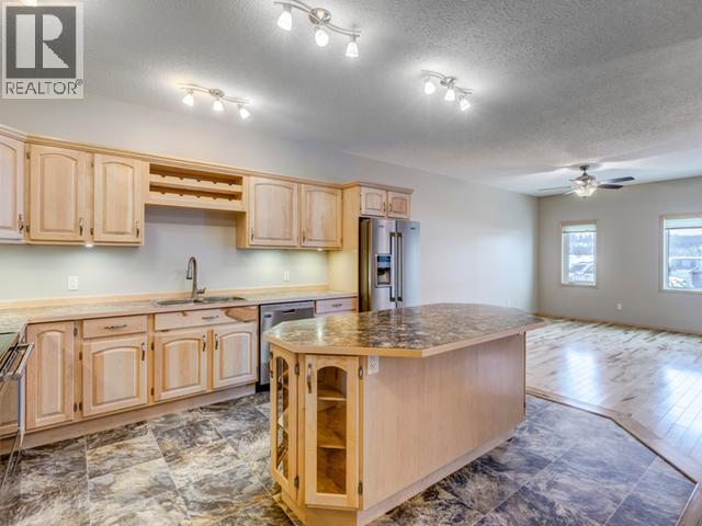 49 Wyvern Avenue, Whitehorse, Yukon  Y1A 0T6 - Photo 12 - 17012