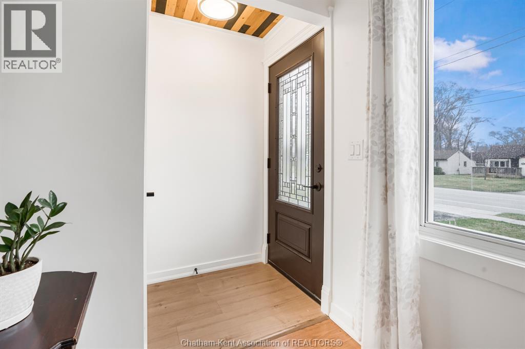 355 Indian Creek Road West, Chatham, Ontario  N7M 2E3 - Photo 4 - 26008167