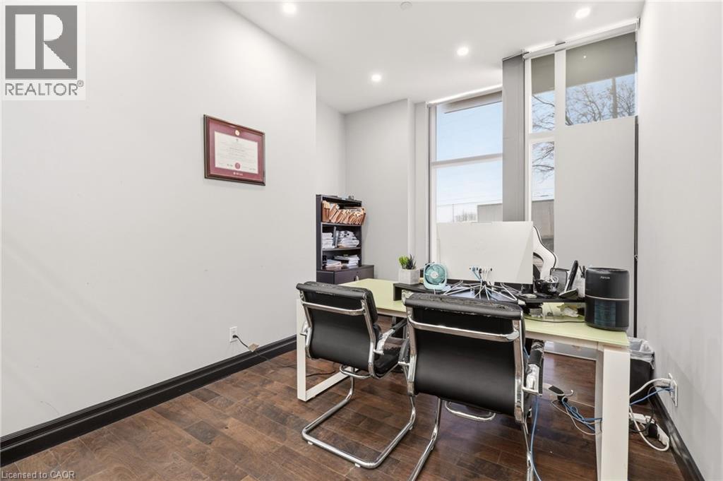 1940 Ironstone Drive Unit# 15, Burlington, Ontario  L7L 0E4 - Photo 15 - 40813482