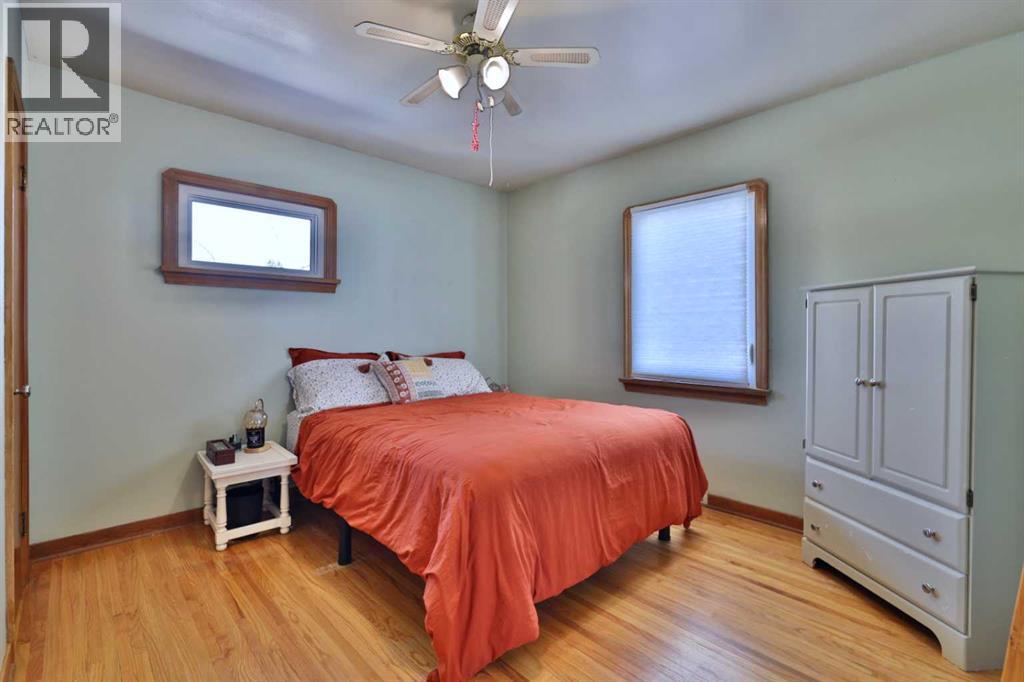 5409 50 Avenue, Camrose, Alberta  T4V 0T5 - Photo 21 - A2303605