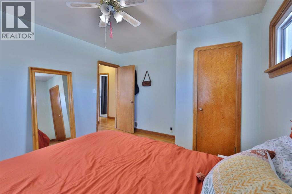 5409 50 Avenue, Camrose, Alberta  T4V 0T5 - Photo 22 - A2303605