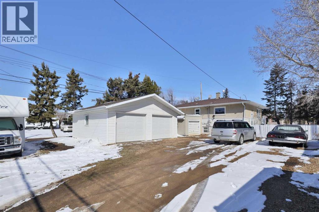 5409 50 Avenue, Camrose, Alberta  T4V 0T5 - Photo 35 - A2303605