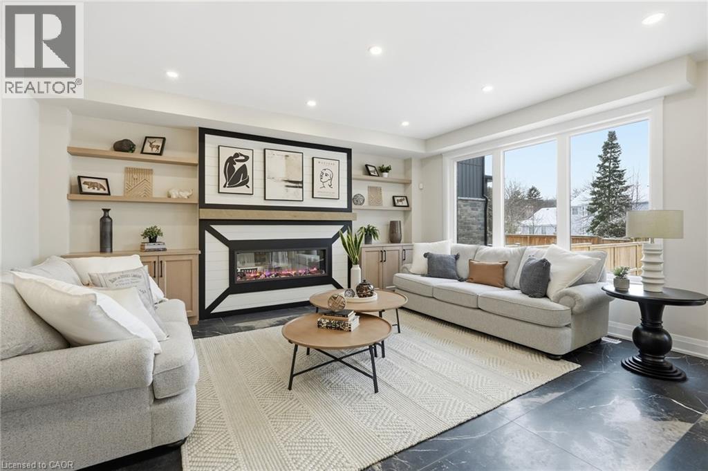 7 Bartlett Avenue, Grimsby, Ontario  L3M 5N7 - Photo 5 - 40807939