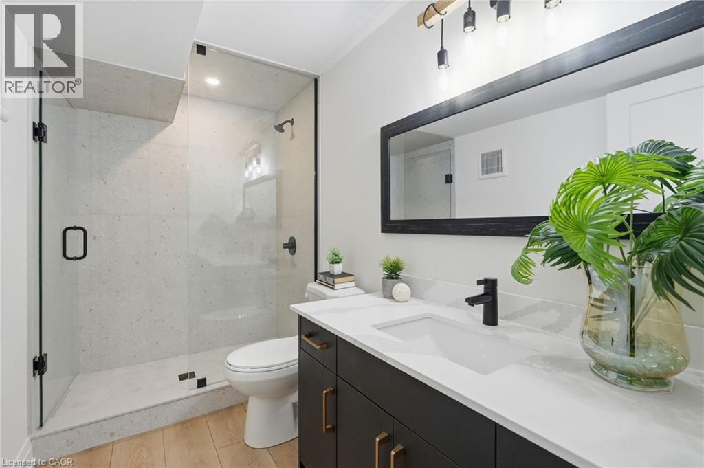 7 Bartlett Avenue, Grimsby, Ontario  L3M 5N7 - Photo 41 - 40807939