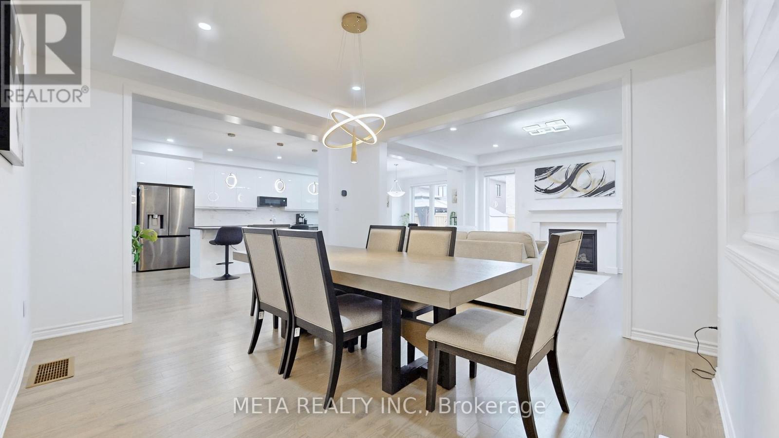 707 Lamb Street, Innisfil, Ontario  L9S 0R7 - Photo 5 - N13050928