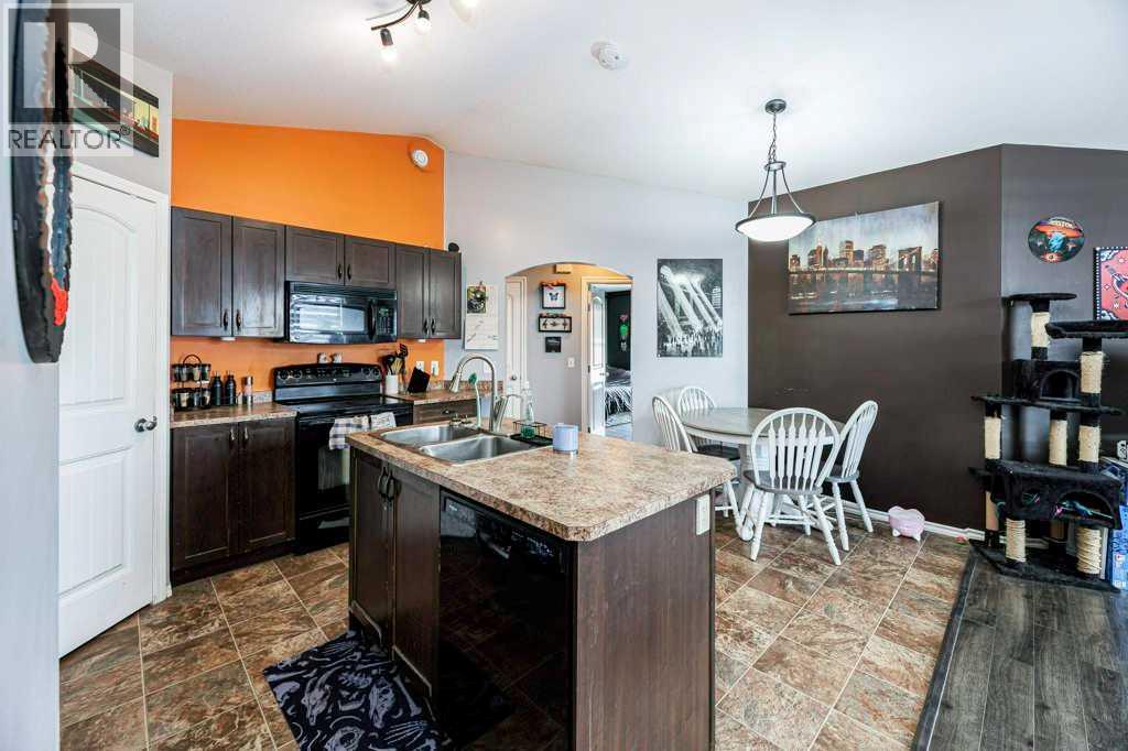 221, 31 Jamieson, Red Deer, Alberta  T4P 0H7 - Photo 7 - A2305289