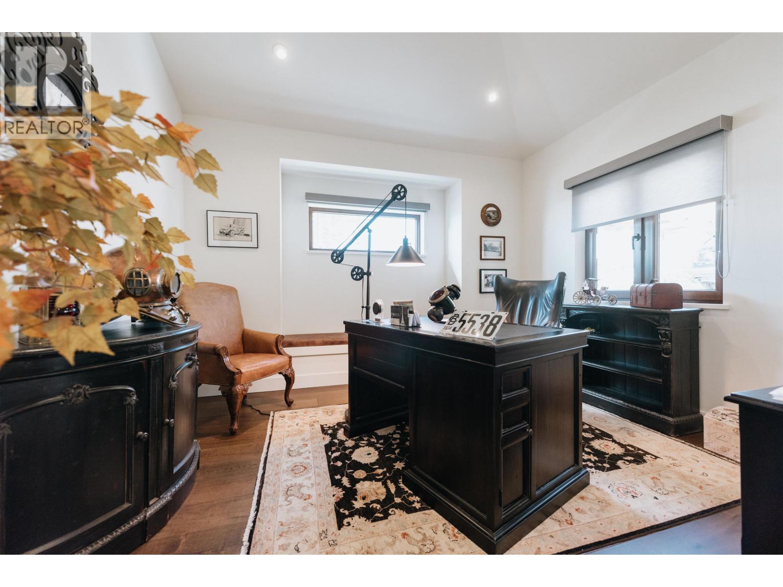 6035 Silverstone Lane, Sechelt, British Columbia  V7Z 0T8 - Photo 14 - R3112481