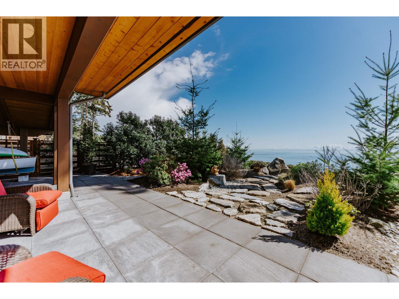 6035 Silverstone Lane, Sechelt, British Columbia  V7Z 0T8 - Photo 32 - R3112481