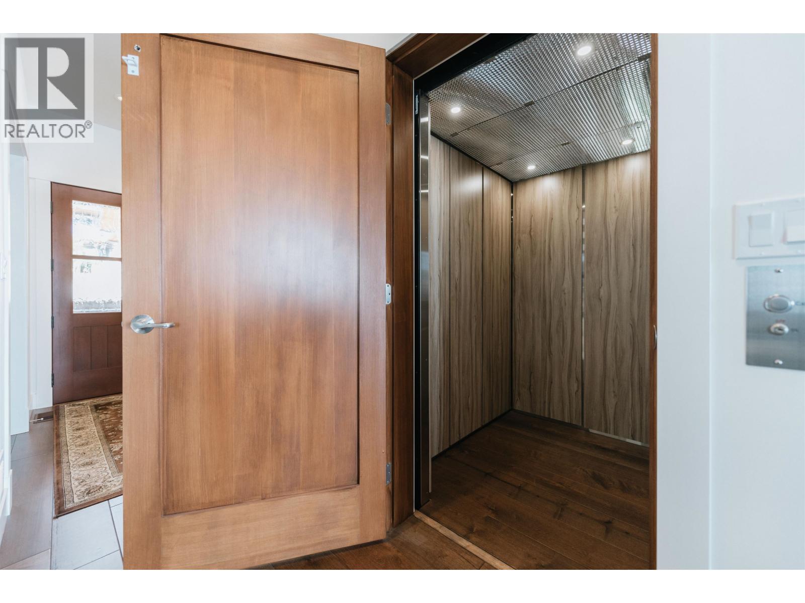 6035 Silverstone Lane, Sechelt, British Columbia  V7Z 0T8 - Photo 28 - R3112481