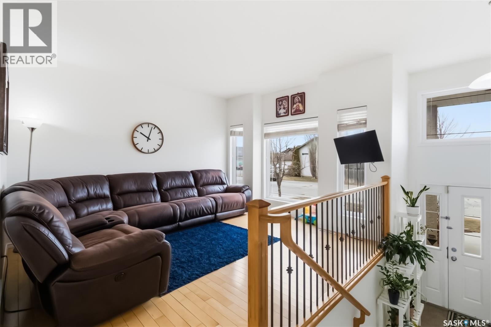 206 Brooklyn Crescent, Warman, Saskatchewan  S0K 0A1 - Photo 4 - SK034111