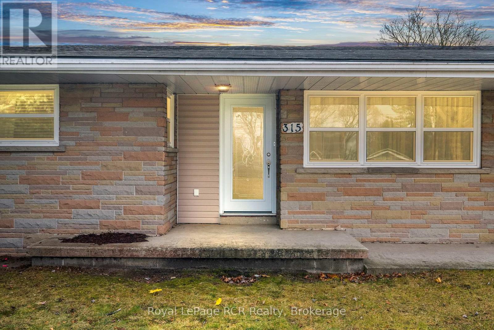 315 2nd Street, Hanover, Ontario  N4N 1A4 - Photo 34 - X12831532