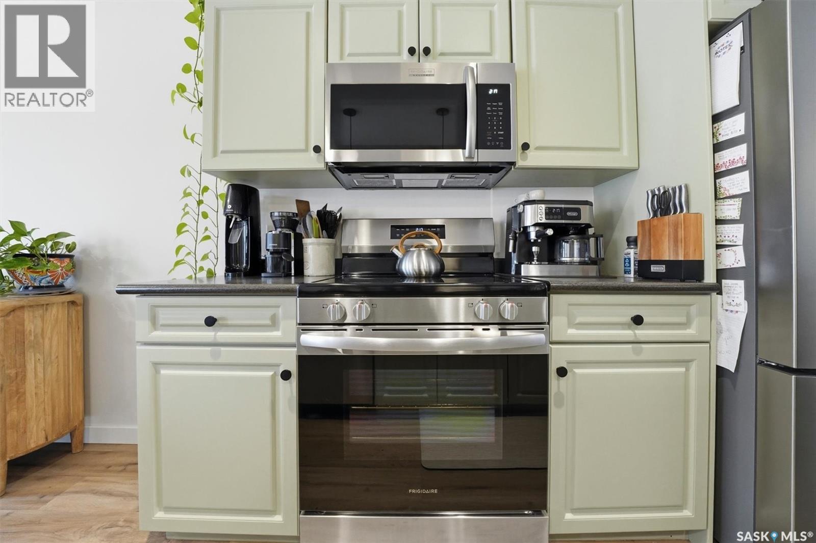 344 Levalley Cove, Saskatoon, Saskatchewan  S7T 0L1 - Photo 7 - SK033589