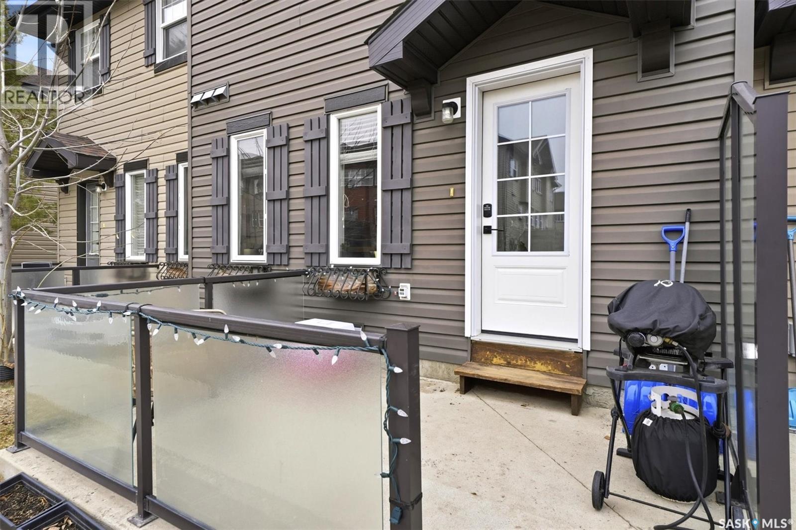 344 Levalley Cove, Saskatoon, Saskatchewan  S7T 0L1 - Photo 27 - SK033589