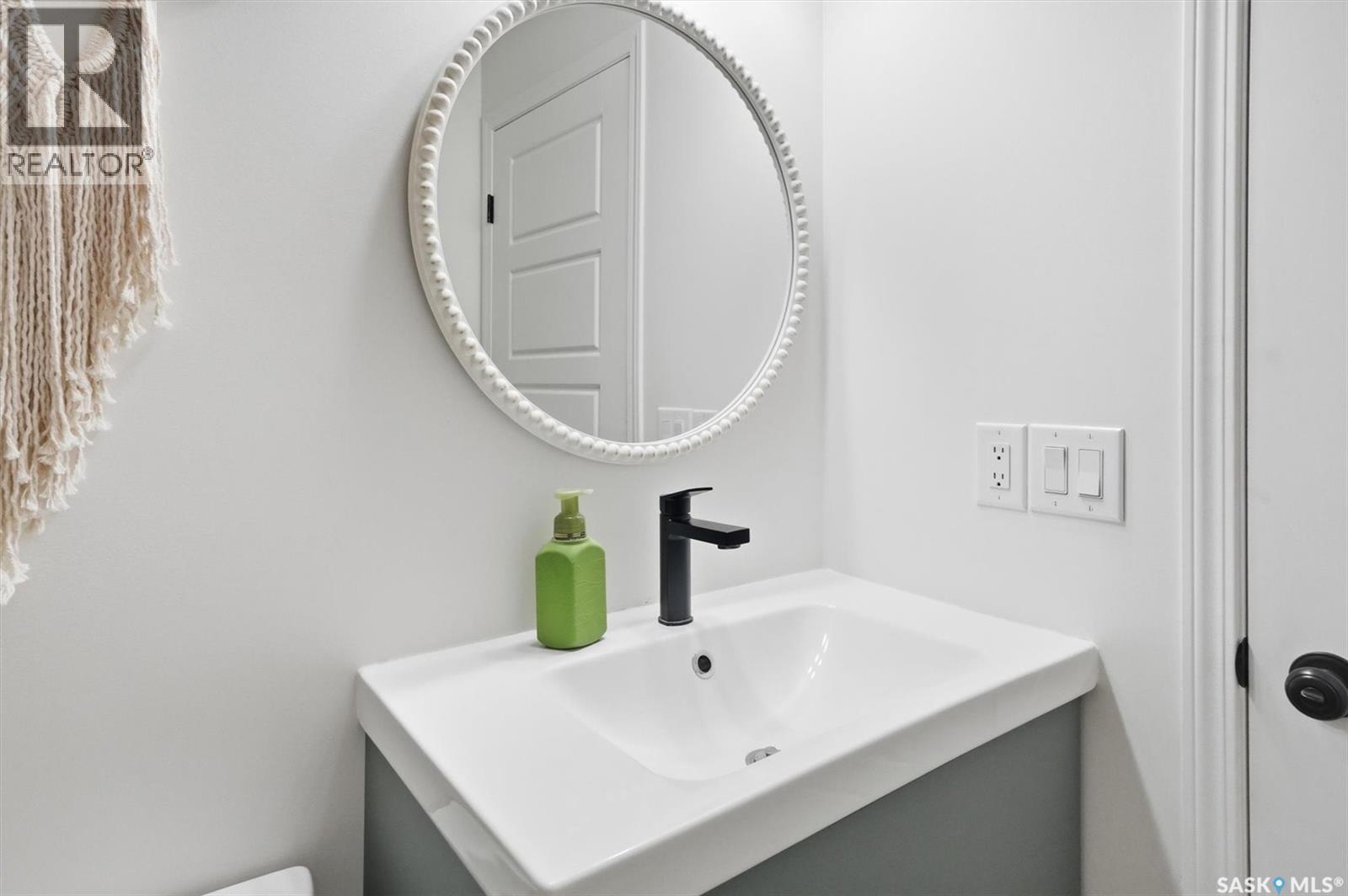 344 Levalley Cove, Saskatoon, Saskatchewan  S7T 0L1 - Photo 21 - SK033589