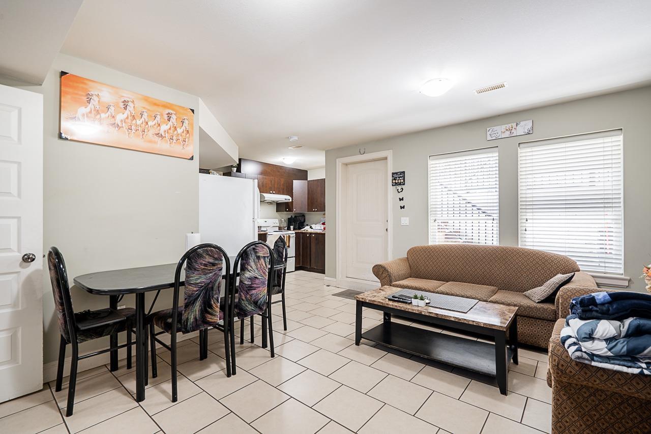 6633 125a Street, Surrey, British Columbia  V3W 1V6 - Photo 13 - R3114293