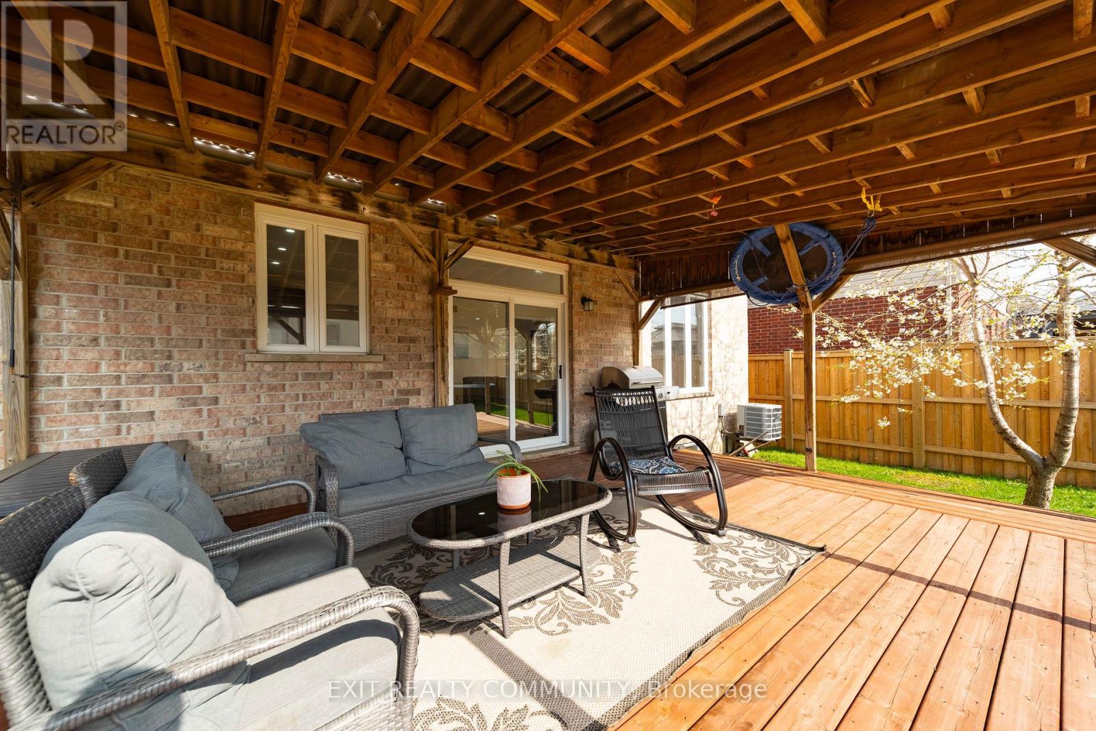 1803 Jubilee Drive, London North, Ontario  N6G 0H5 - Photo 22 - X13050974