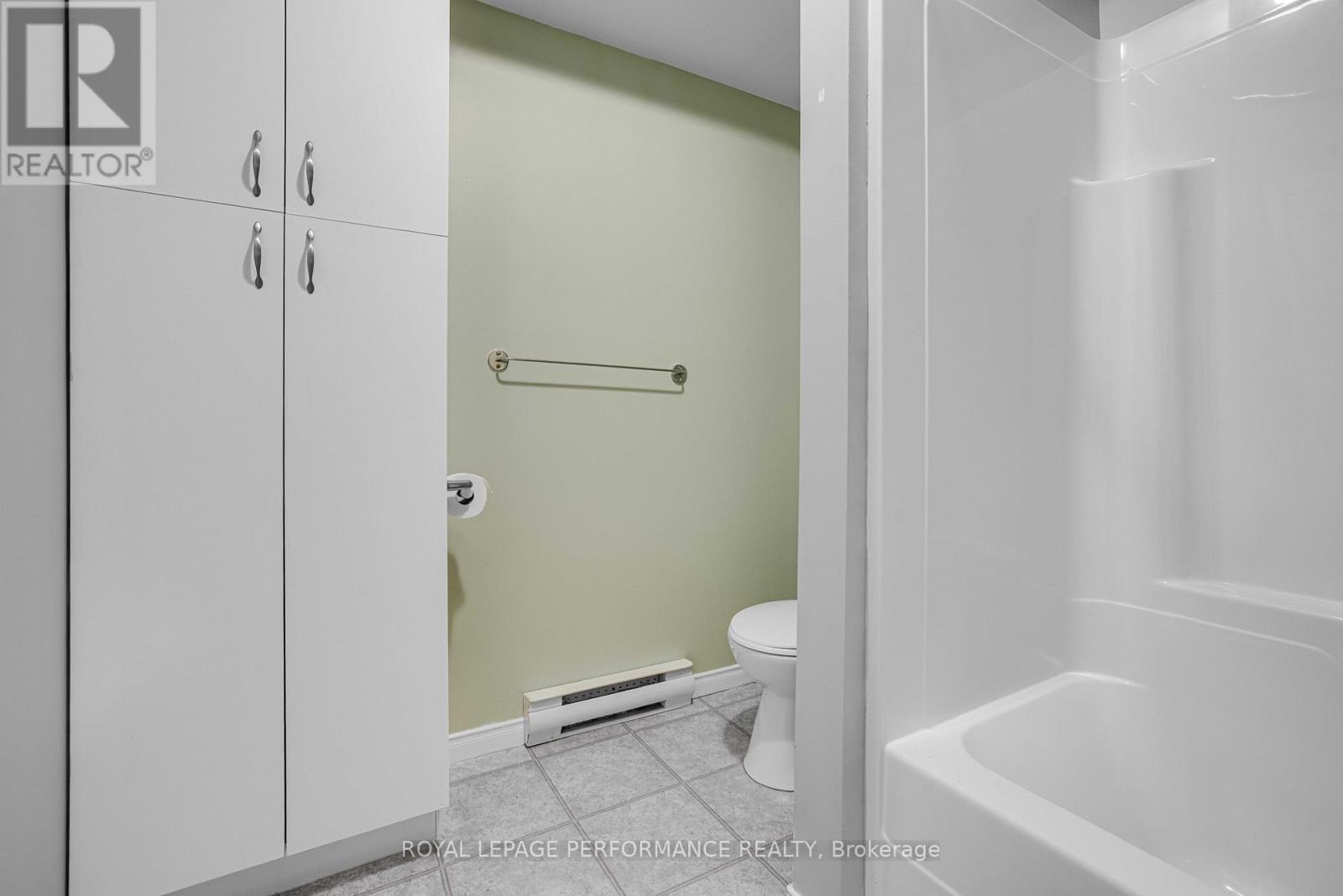 (4) - 16 Pendleton Street, Champlain, Ontario  K0B 1R0 - Photo 16 - X13050994