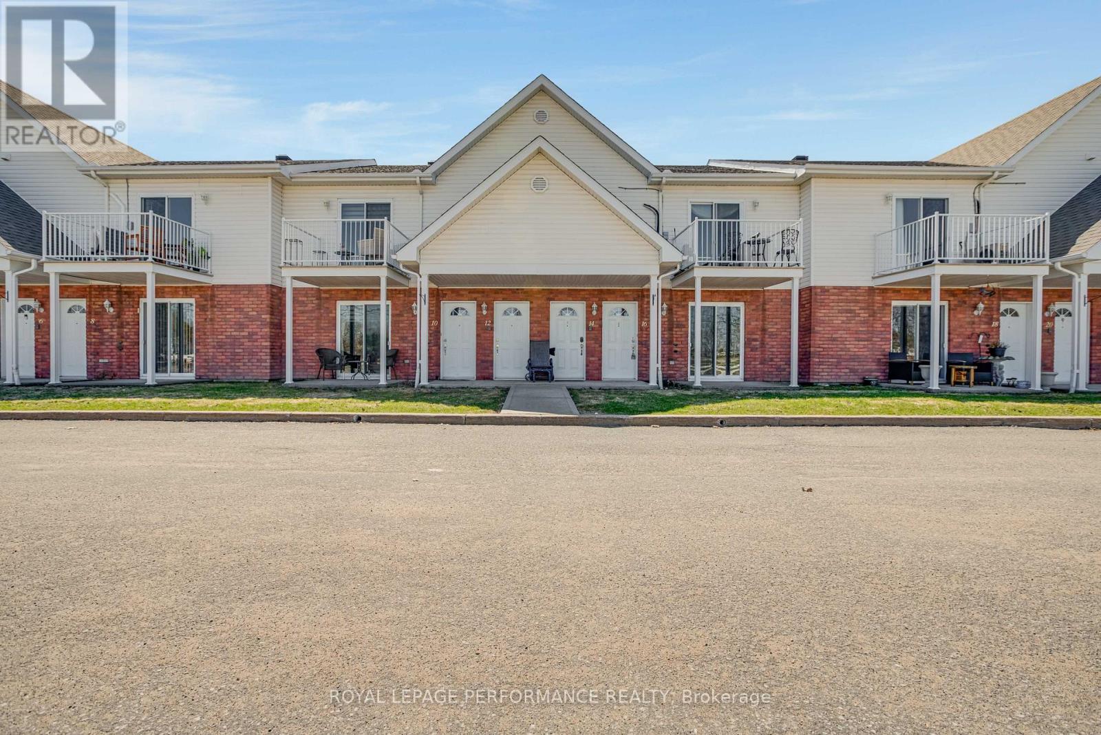 (4) - 16 Pendleton Street, Champlain, Ontario  K0B 1R0 - Photo 2 - X13050994