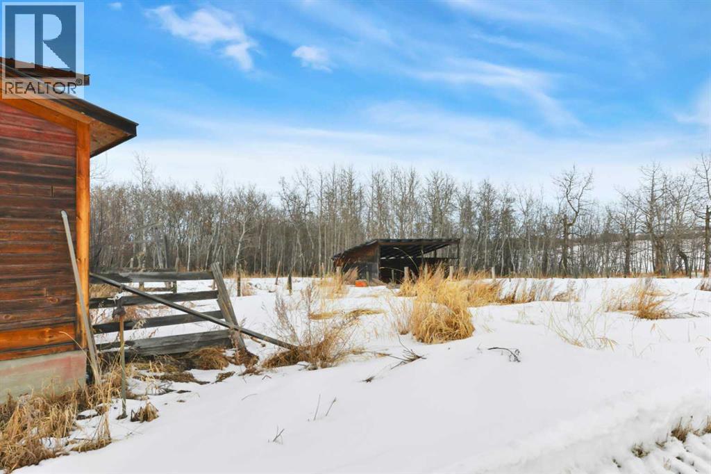 27137 Highway 42, Rural Red Deer County, Alberta  T0M 1R0 - Photo 38 - A2293336