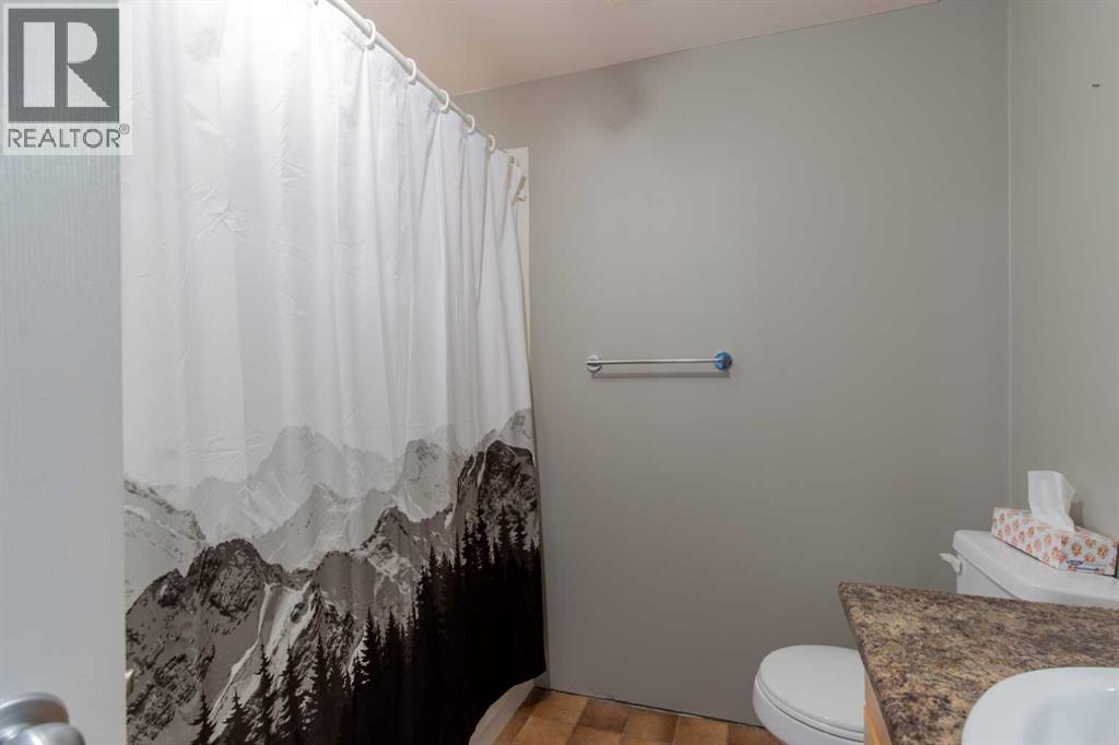 182 Heritage Court W, Lethbridge, Alberta  T1K 7Y5 - Photo 31 - A2298143