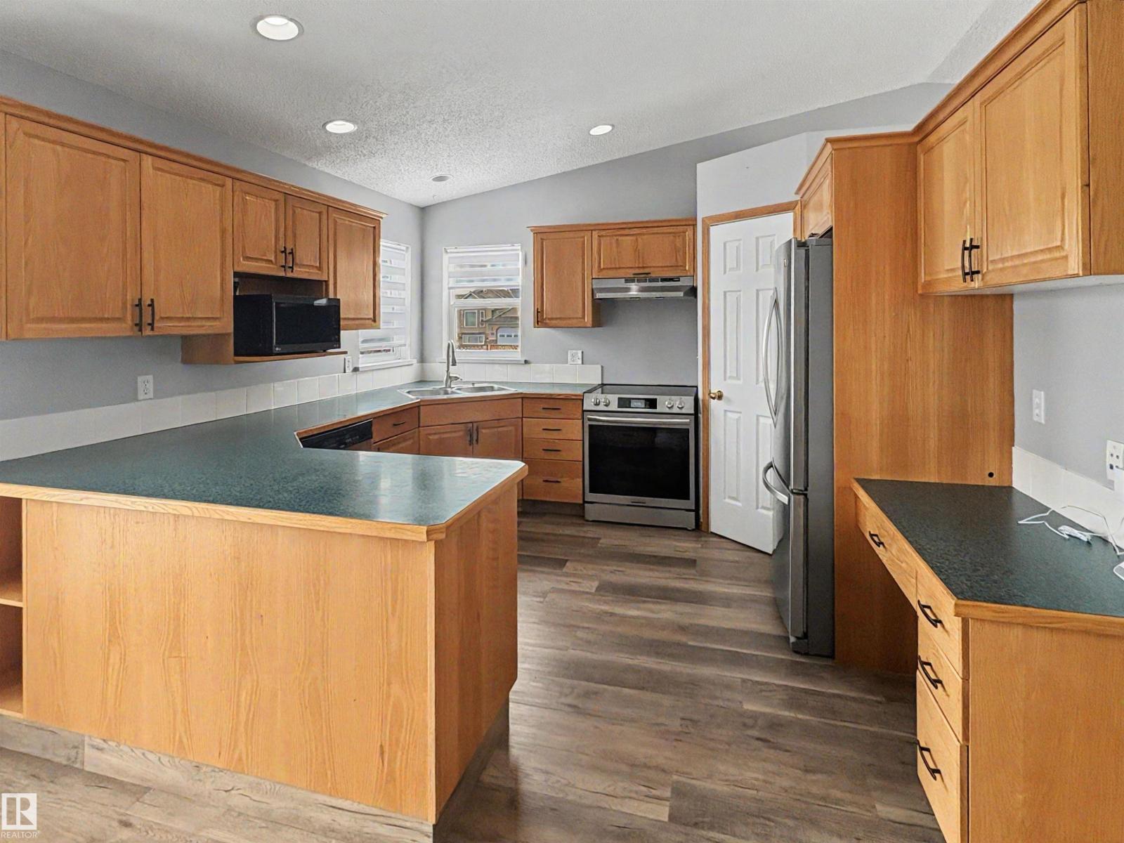 3803 40 Av, Bonnyville Town, Alberta  T9N 1V3 - Photo 6 - E4484391