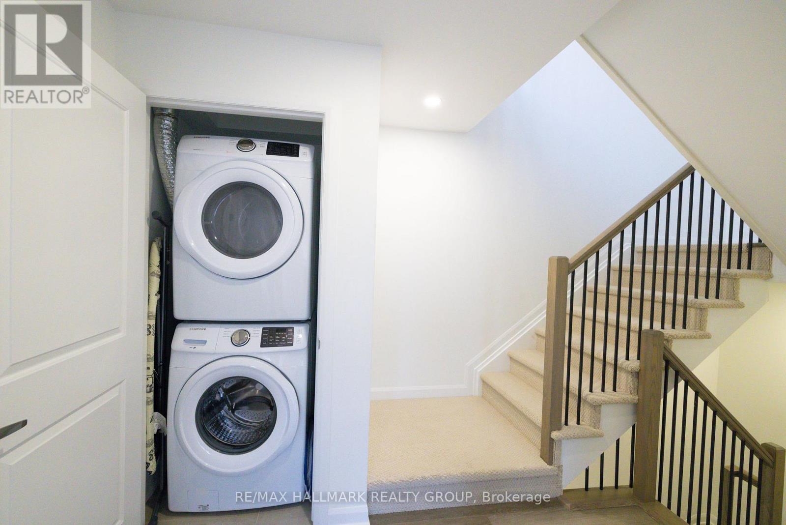 55 Cherry Blossom Private Private W, Ottawa, Ontario  K2H 0C4 - Photo 16 - X13050960