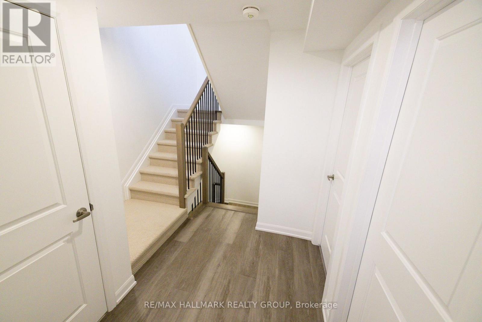 55 Cherry Blossom Private Private W, Ottawa, Ontario  K2H 0C4 - Photo 17 - X13050960