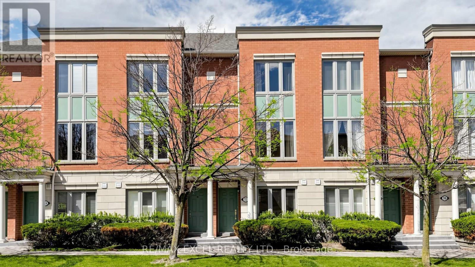 72 SUNCREST BOULEVARD, Markham, Ontario